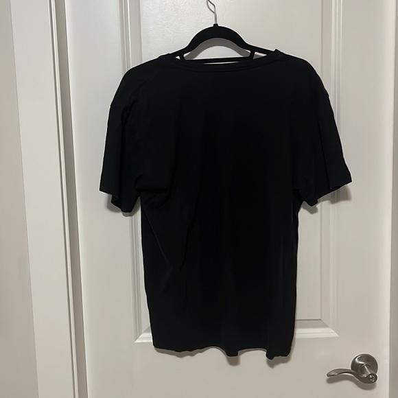 Plain V Neck - Picture 3 of 3